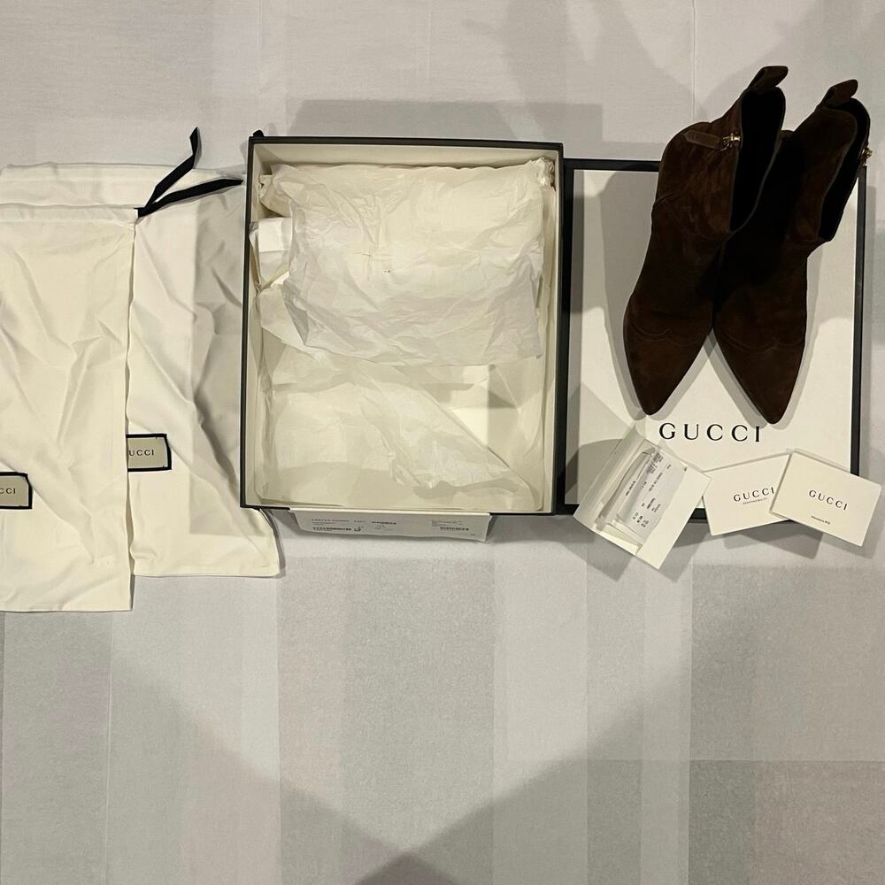 Gucci Quebec Leather Booties Maroon